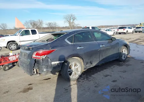 2013 Nissan Altima 2.5 Sv z USA, uszkodzony, nr VIN 1N4AL3AP7DC258275